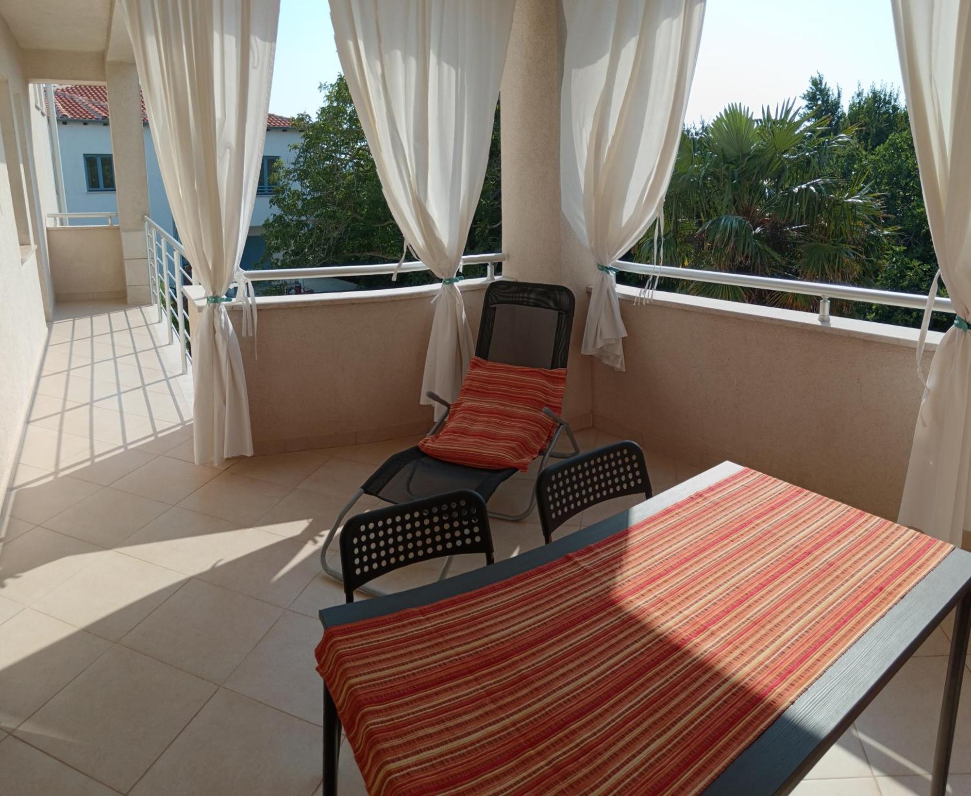 Apartments Oaza Regi Медулин Экстерьер фото